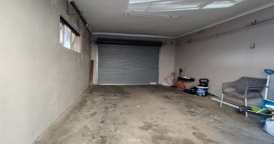 3 Bedroom Property for Sale in Langenhovenpark Free State